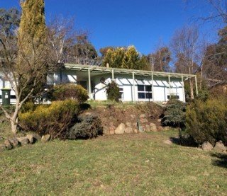 81-83 Gilbert St  TUMBARUMBA 12