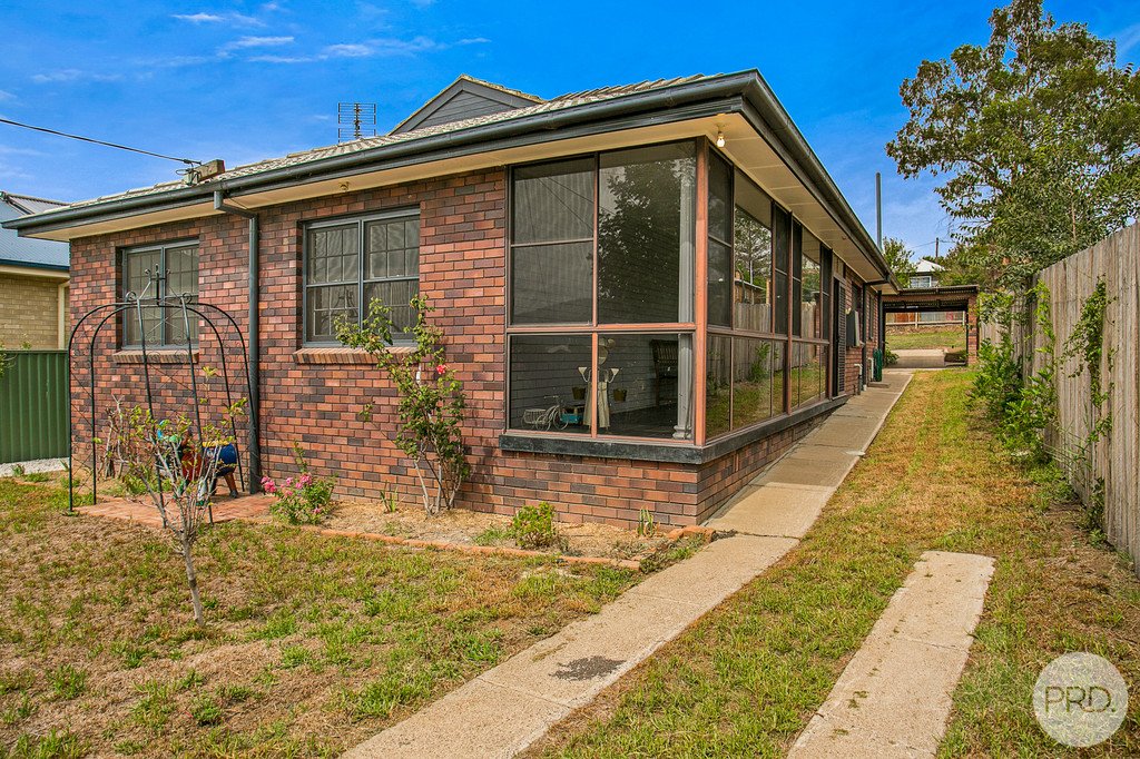 81 Church Street TAMWORTH 2