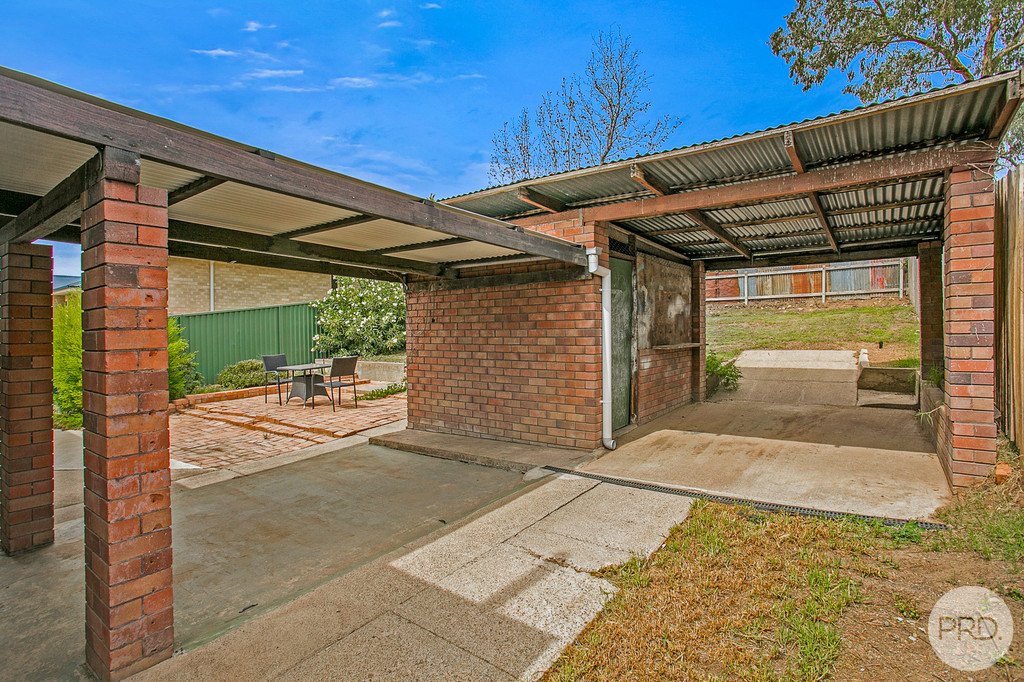 81 Church Street TAMWORTH 23