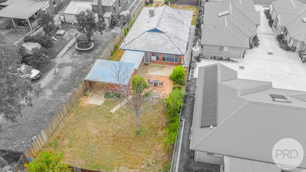 81 Church Street TAMWORTH 26