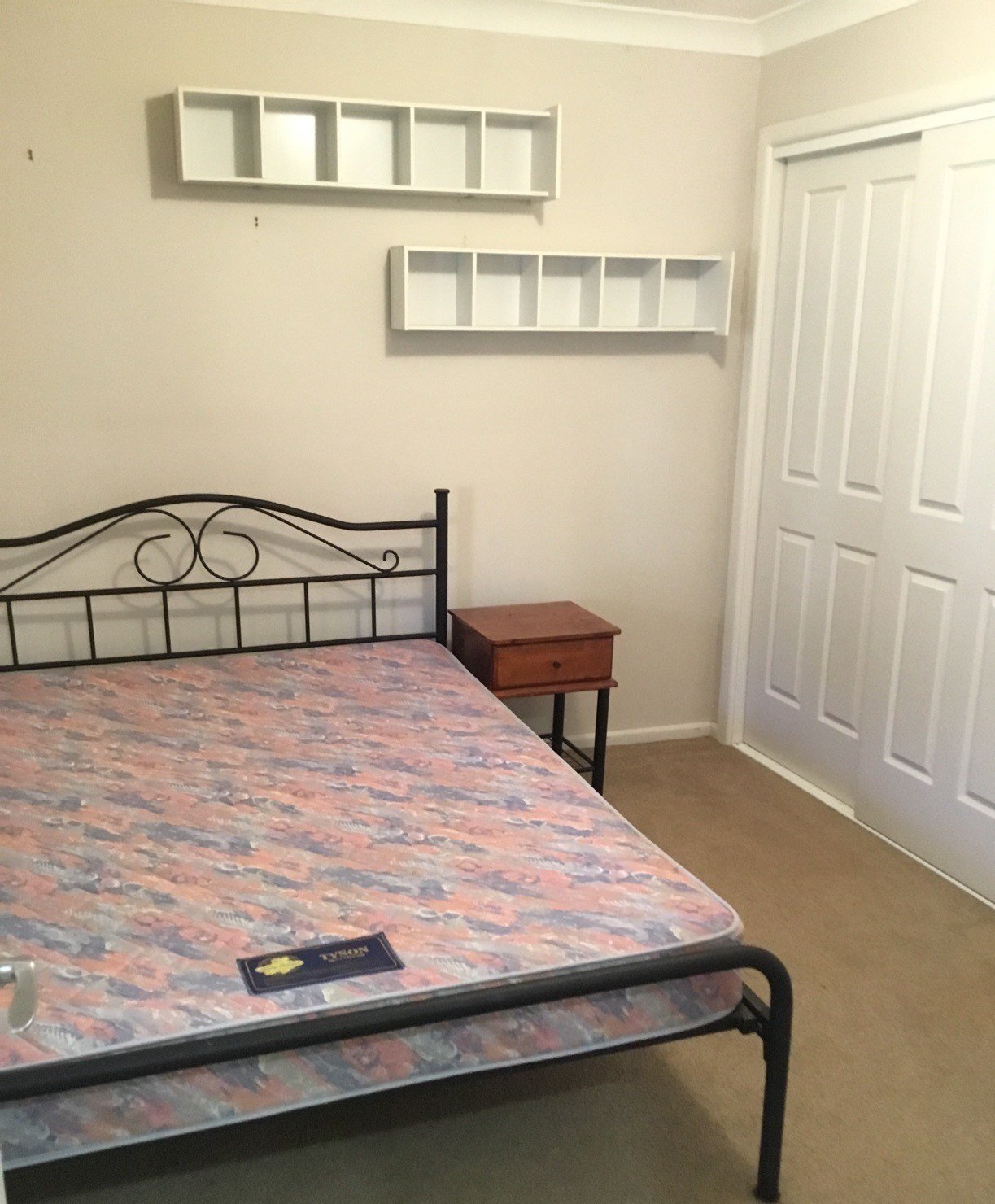 81 Clarke Street TUMUT 6