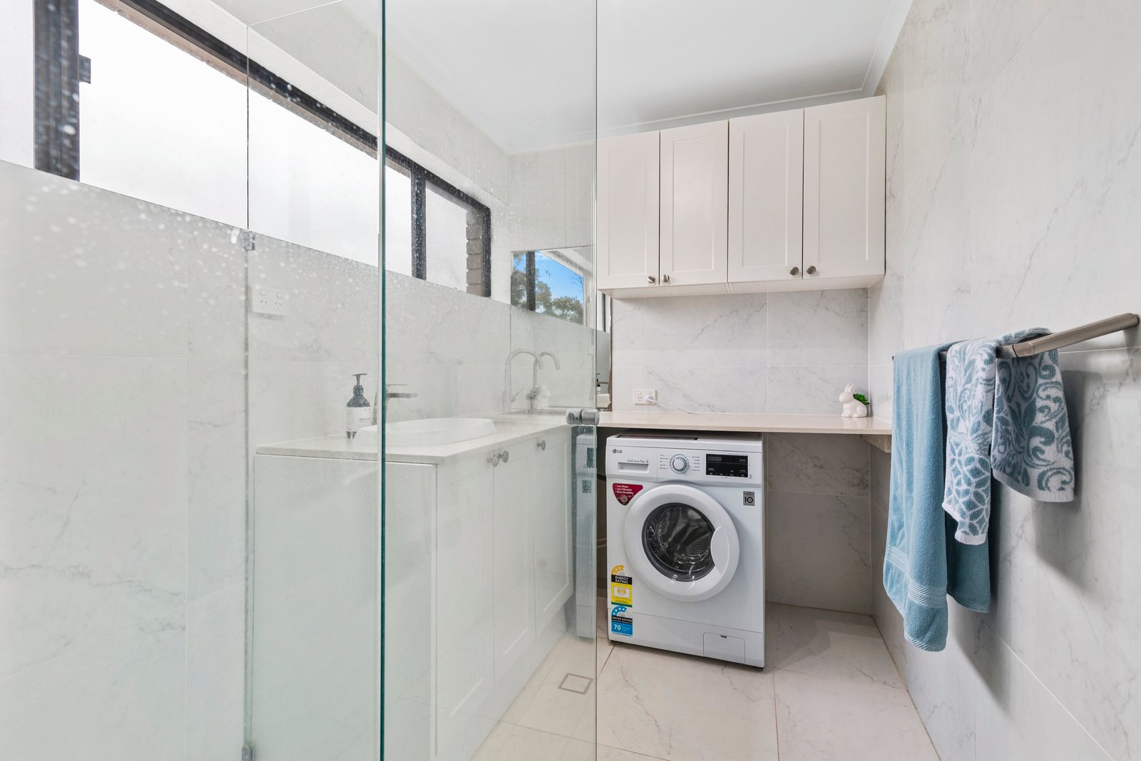 8/1 Coolangatta Road COOLANGATTA 6
