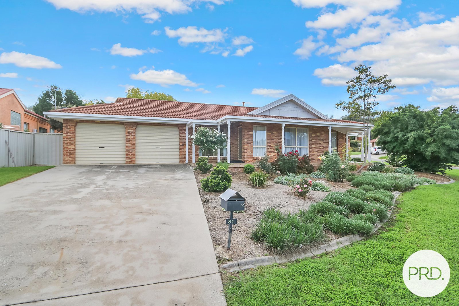 81 Crawshaw Crescent GLENROY 2