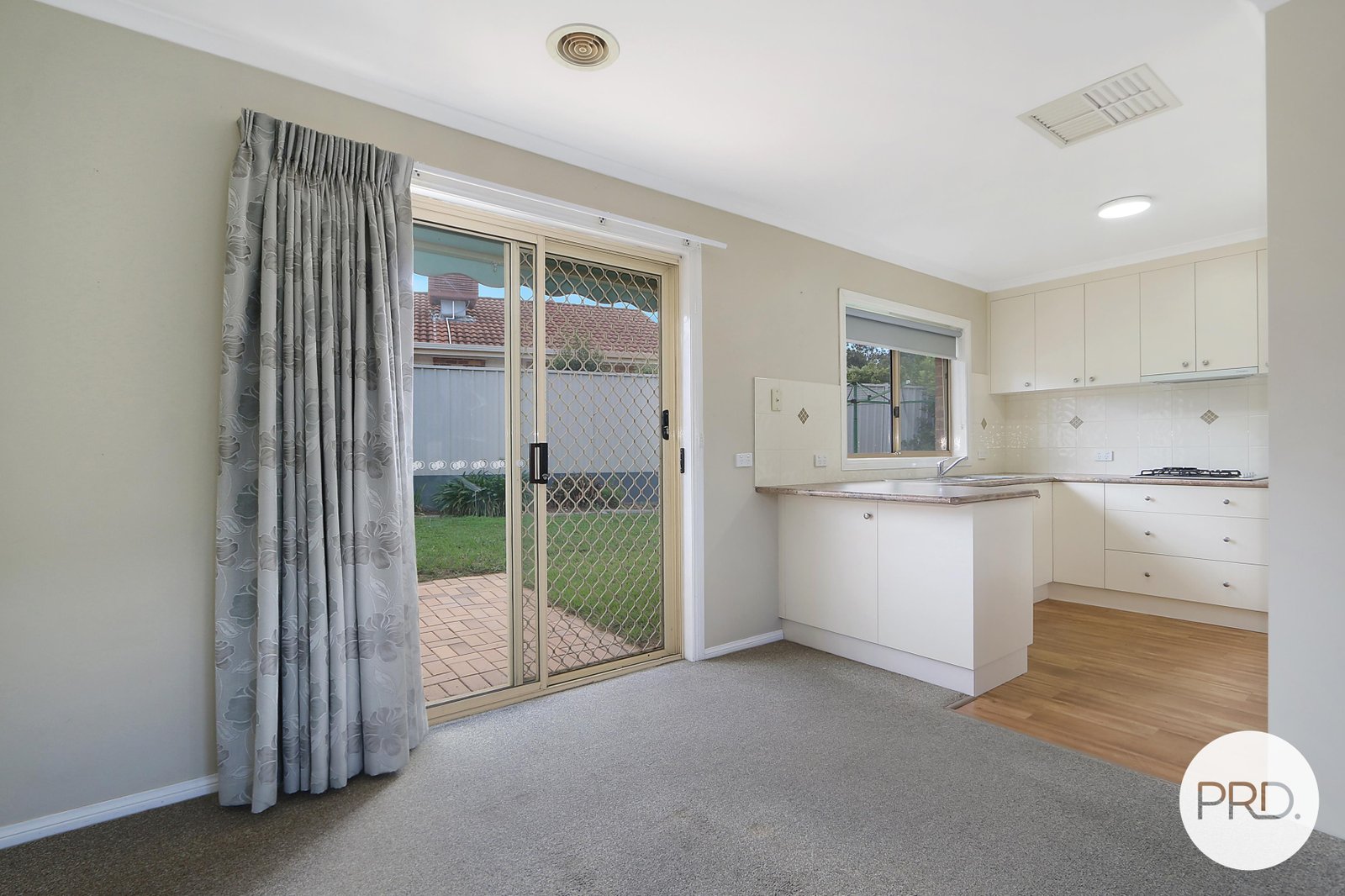 81 Crawshaw Crescent GLENROY 5