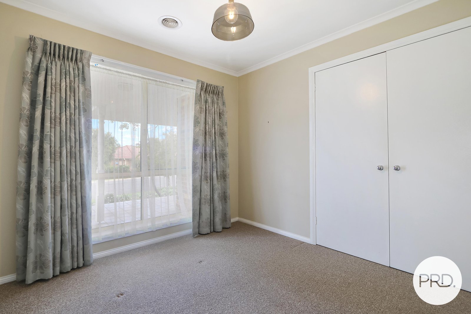 81 Crawshaw Crescent GLENROY 9