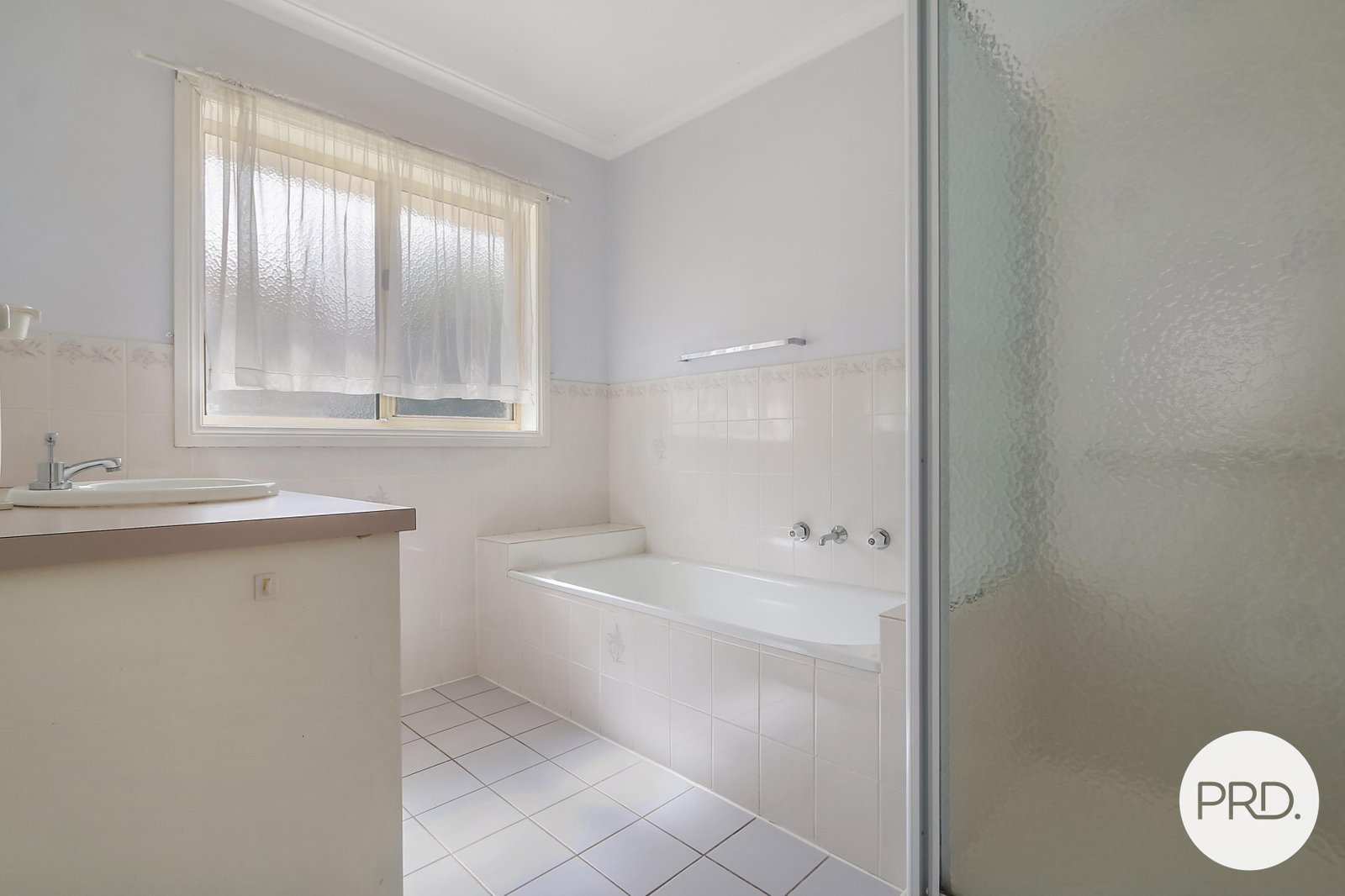 81 Crawshaw Crescent GLENROY 11