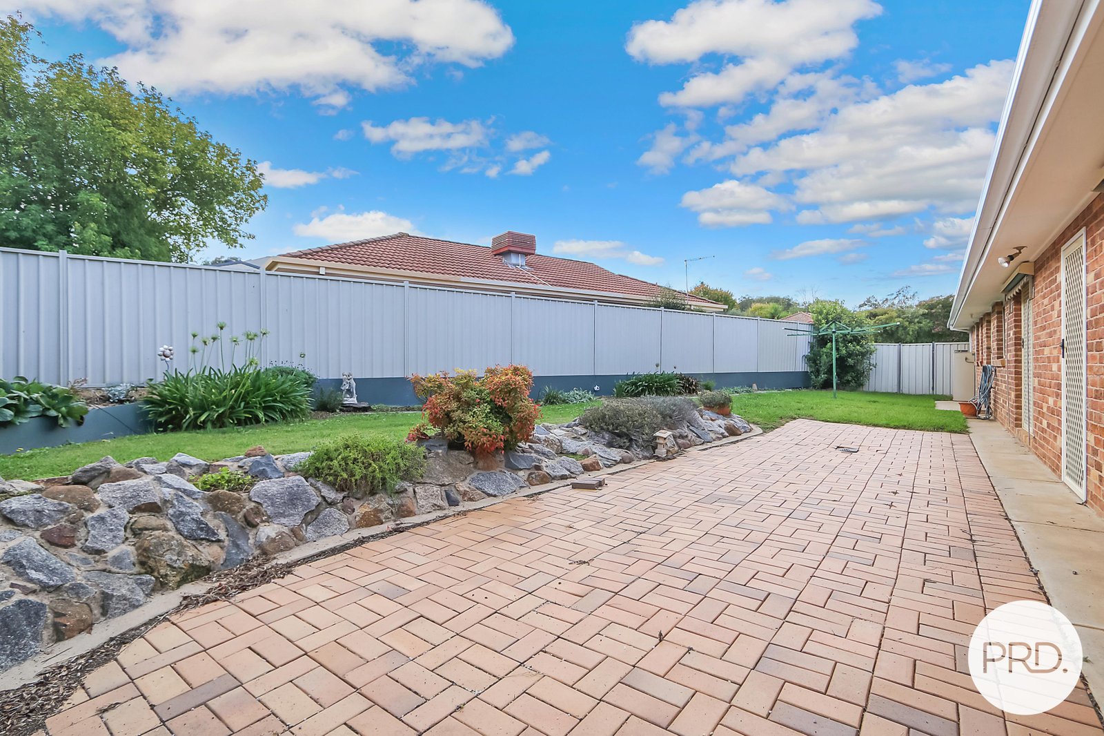 81 Crawshaw Crescent GLENROY 13