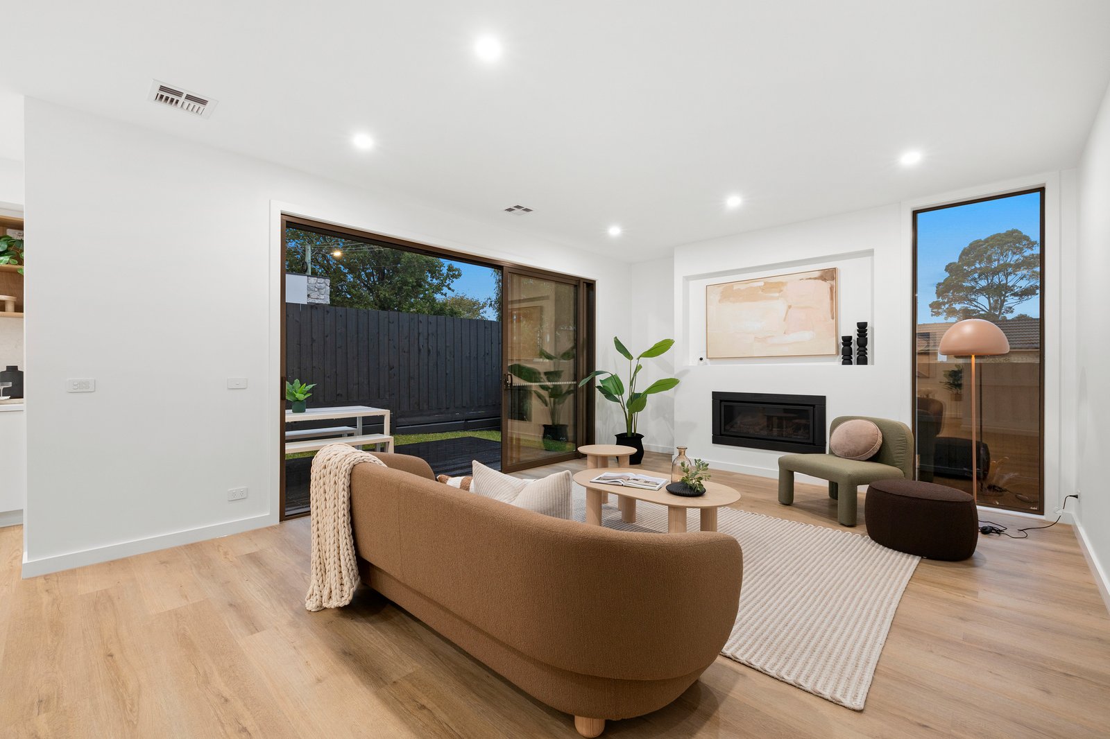 Gallery: 81 Davey Street