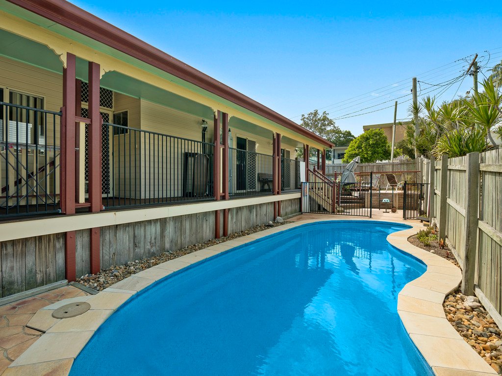 81 Dutton Street COOLANGATTA 1