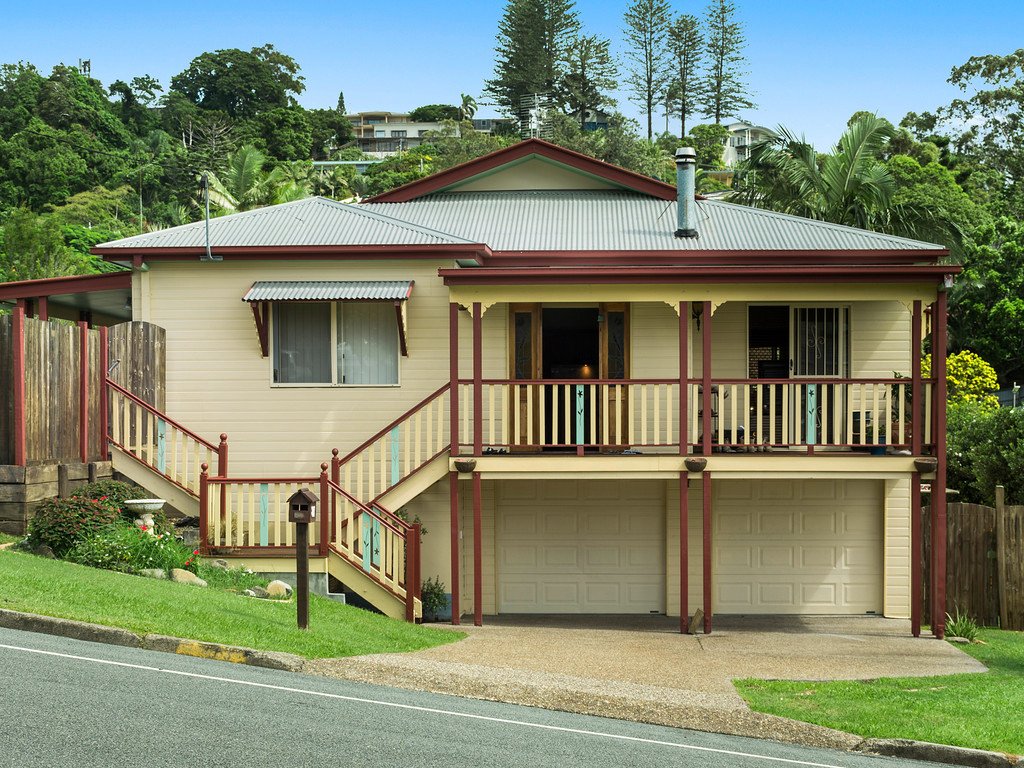81 Dutton Street COOLANGATTA 10