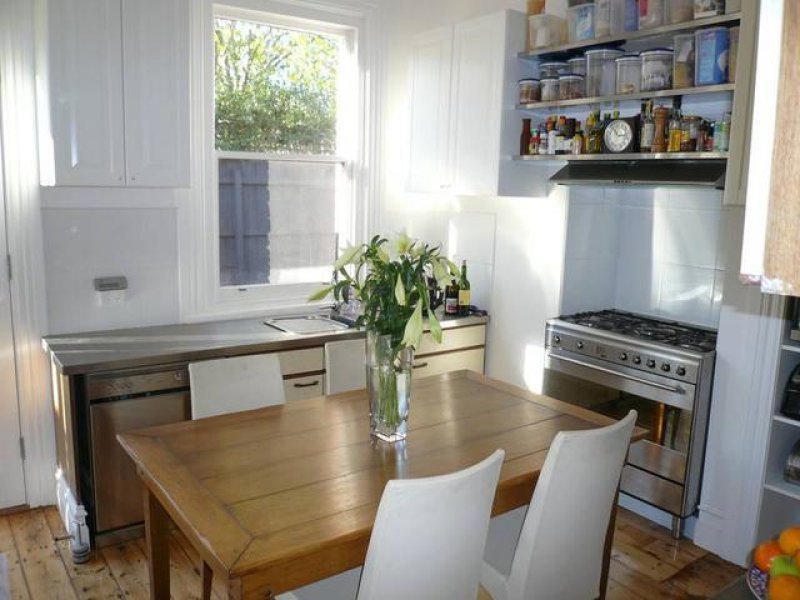 Gallery: 81 Erskine Street