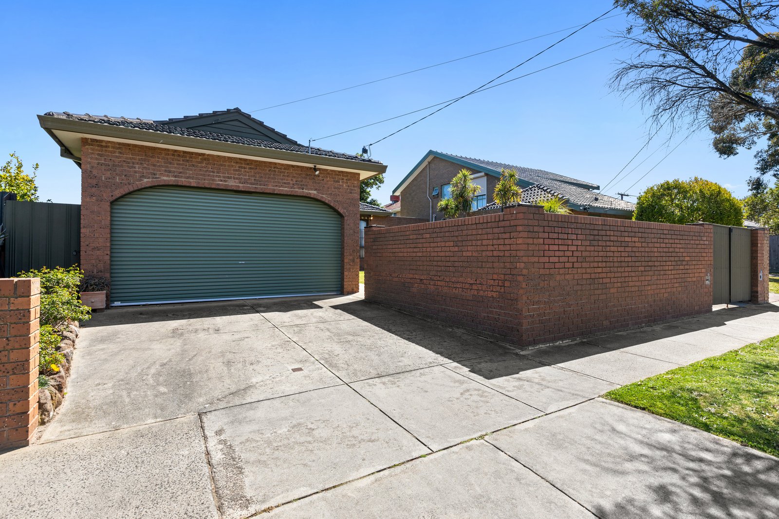 Gallery: 81 Glenelg Drive