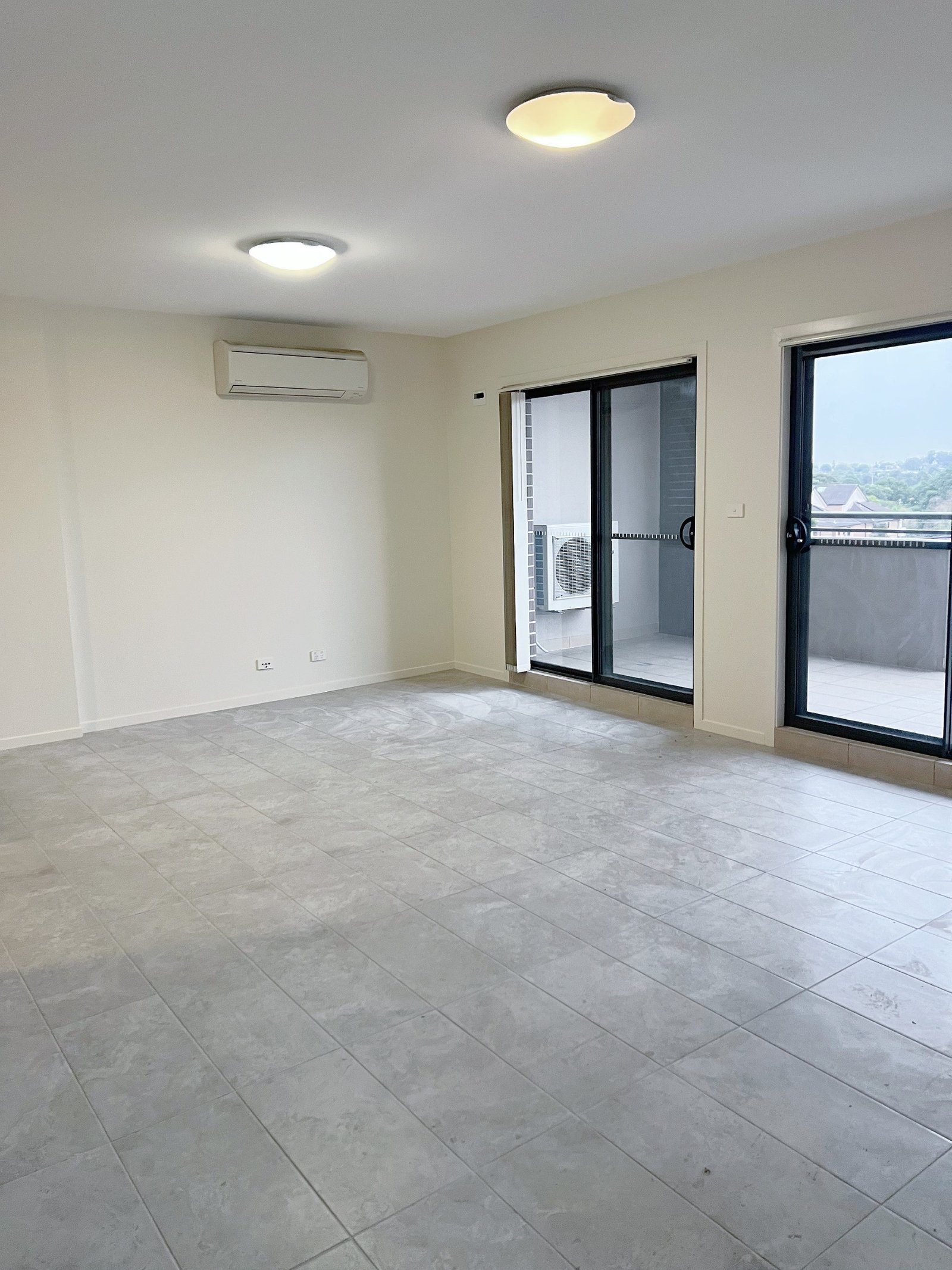 8/1 Goulburn Street WARWICK FARM 3