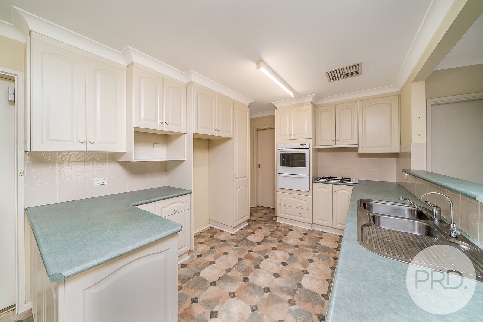 81 Grove Street KOORINGAL 2