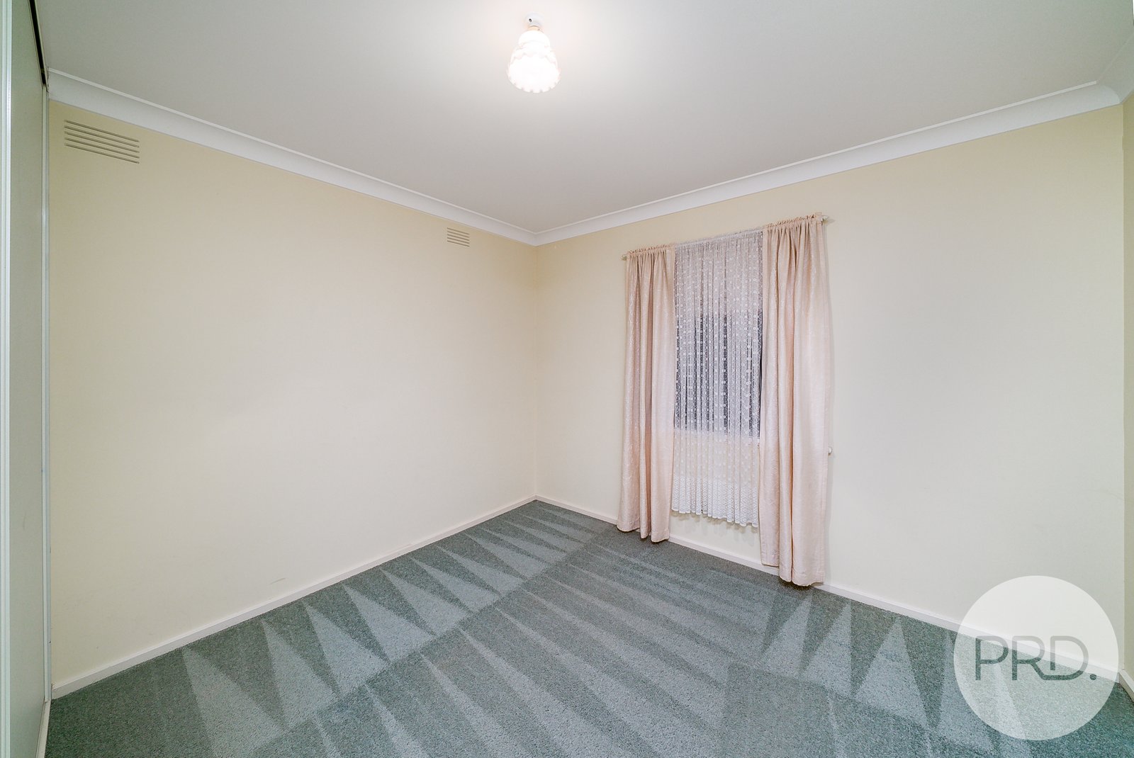 81 Grove Street KOORINGAL 7