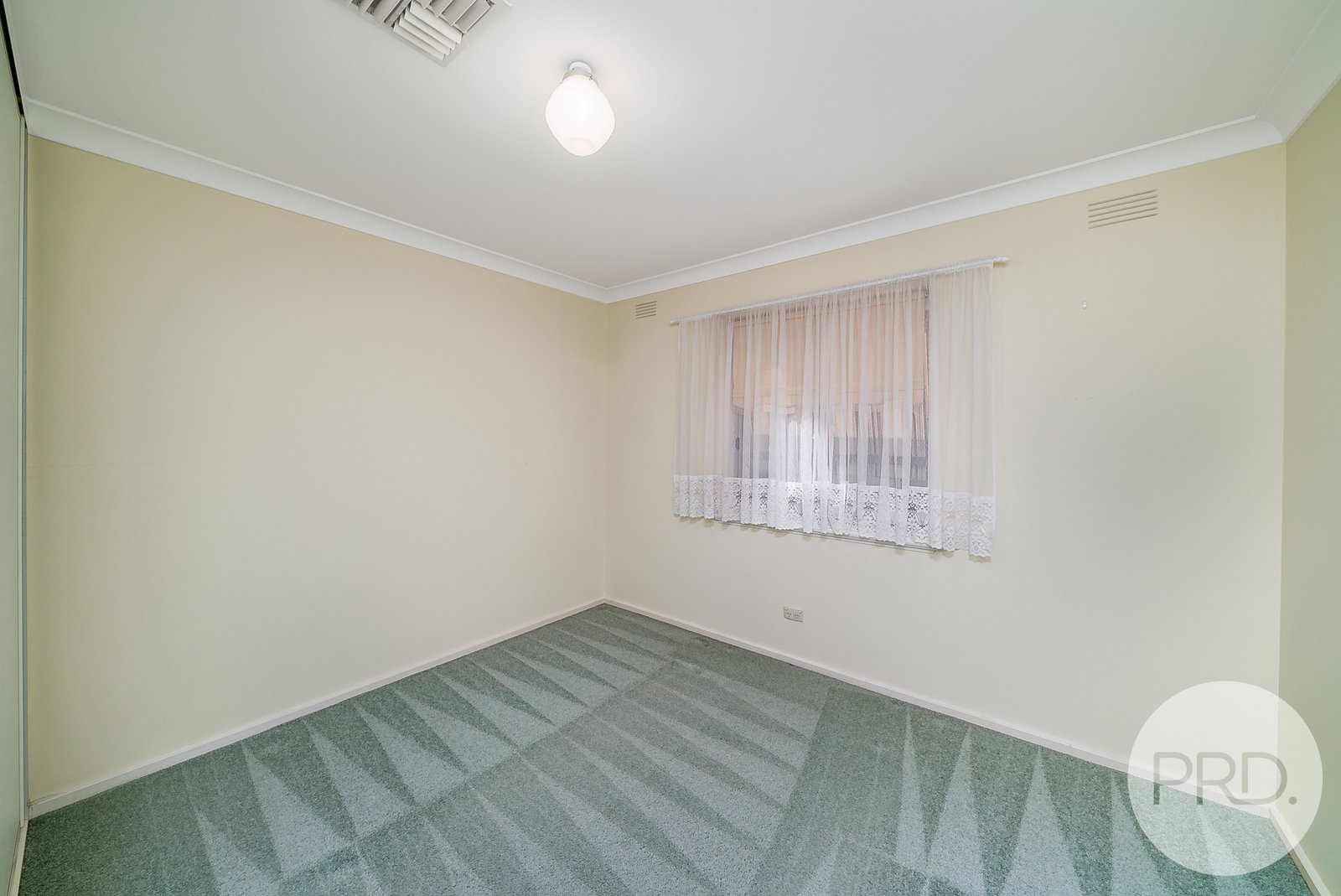 81 Grove Street KOORINGAL 7
