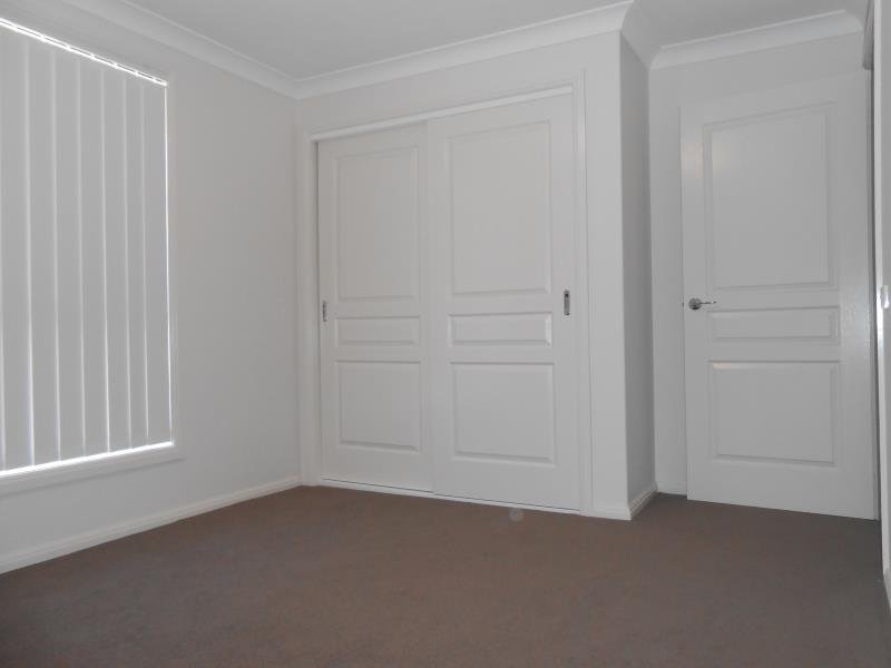 8/1 Gungurru Close TAMWORTH 5