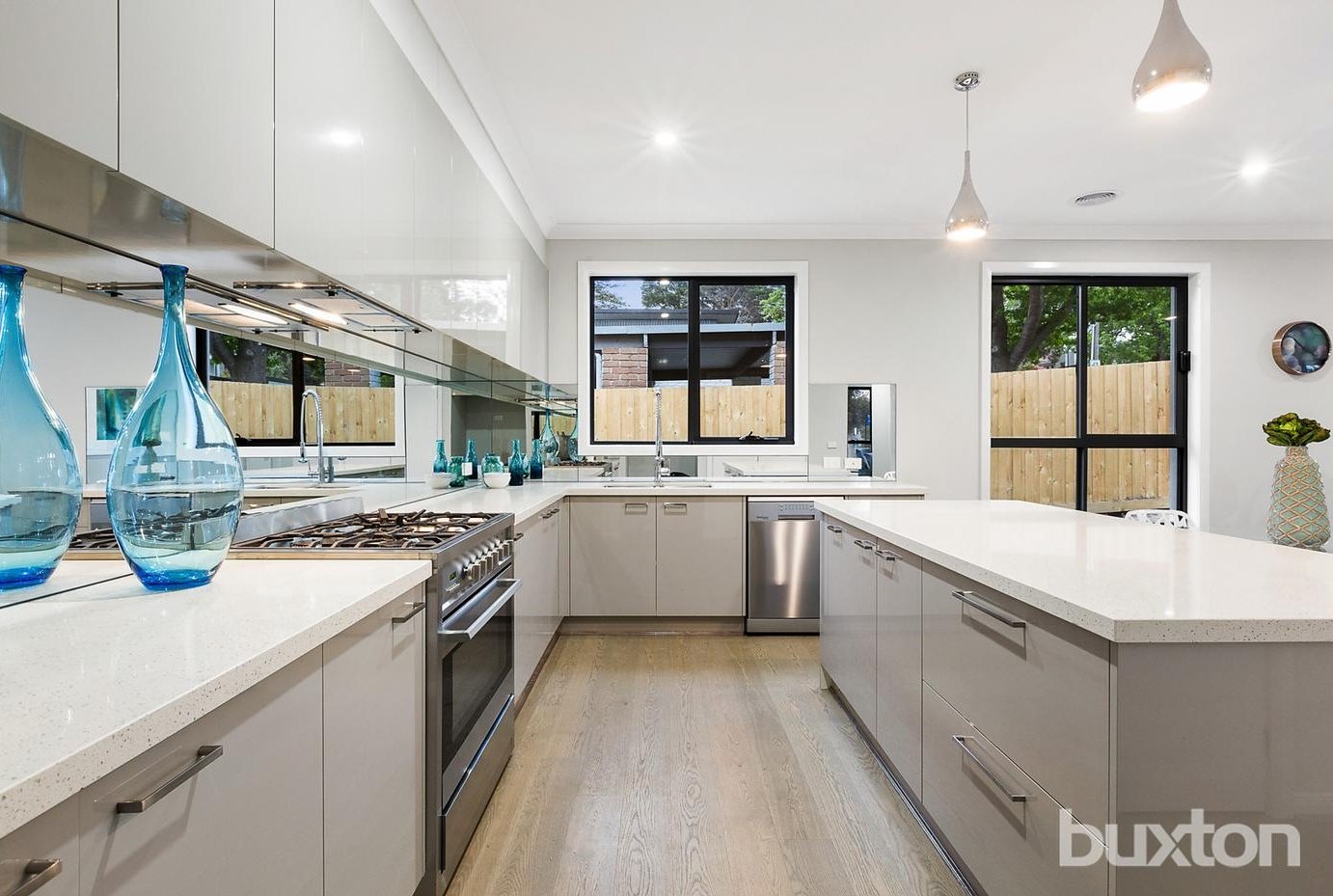 Gallery: 81 Haydens Road