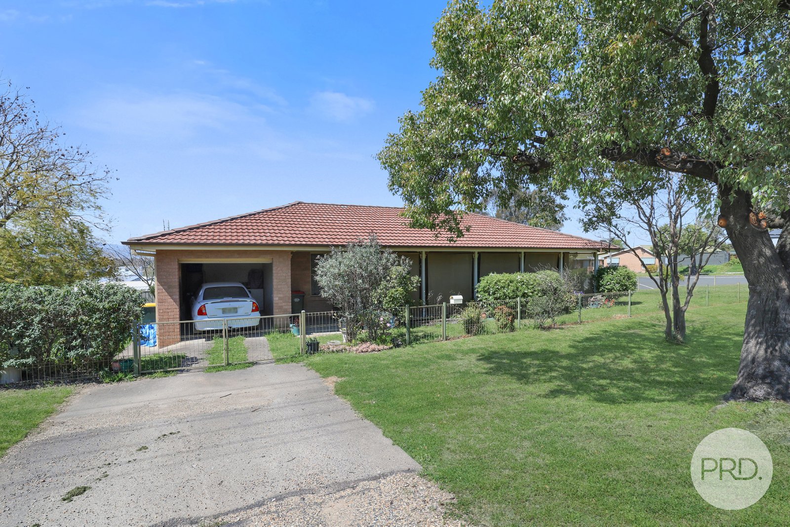 81 Hill Street QUIRINDI 2