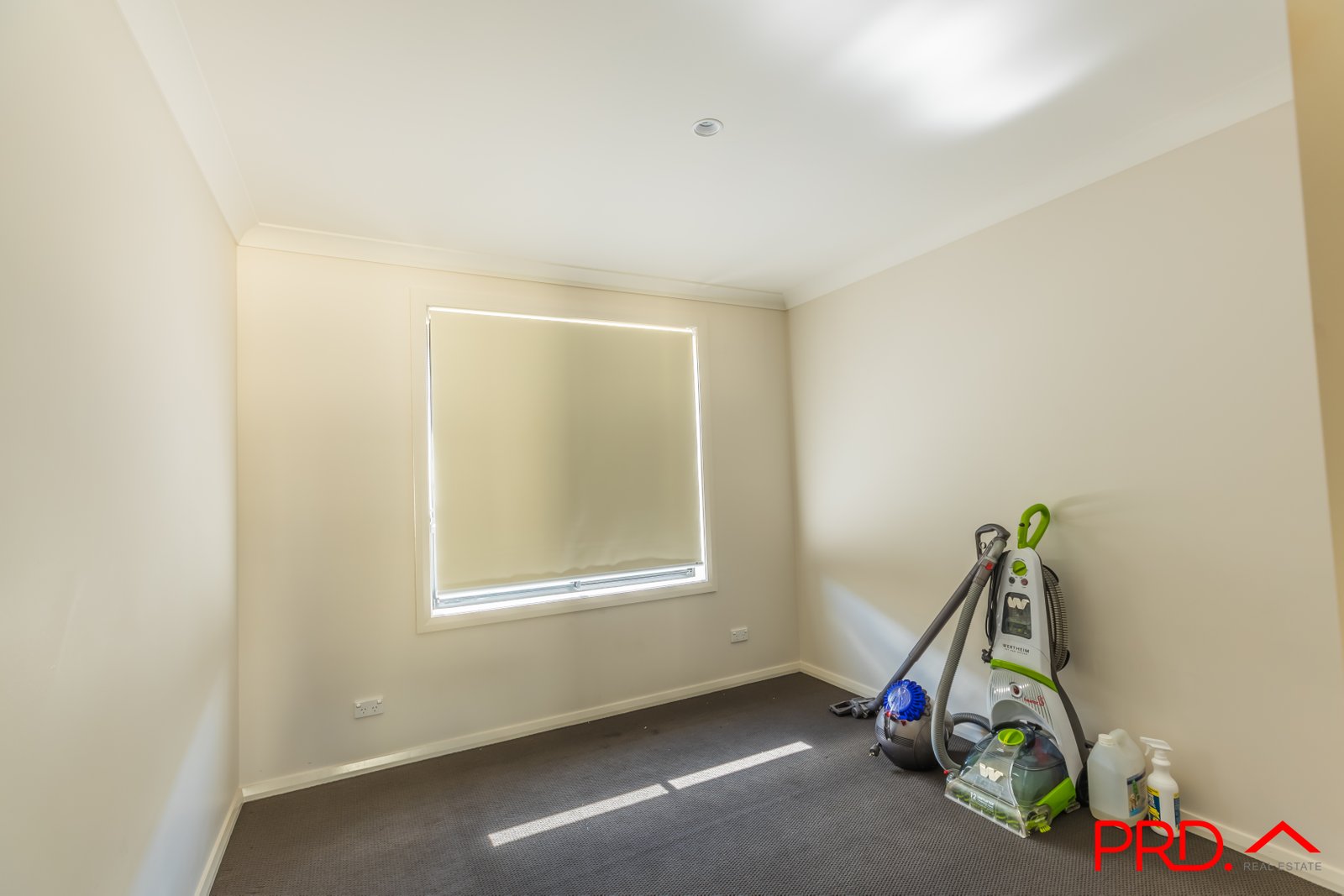 81 Kenny Drive TAMWORTH 13