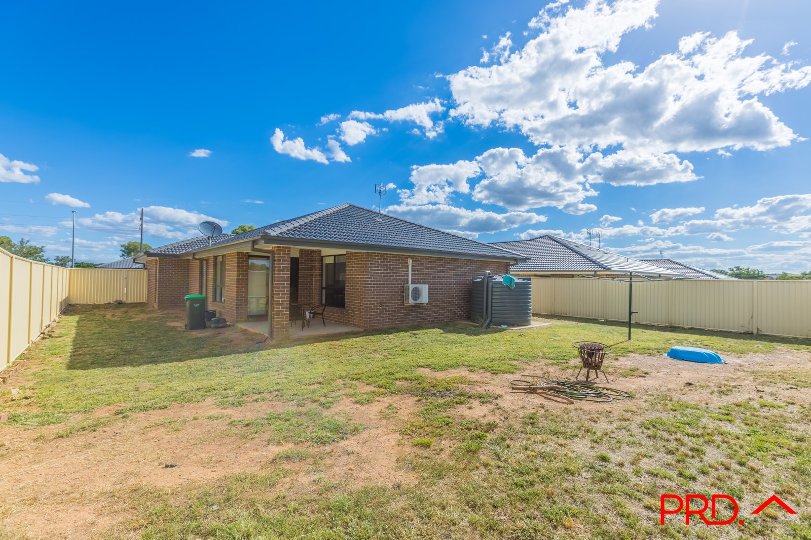 81 Kenny Drive TAMWORTH 16