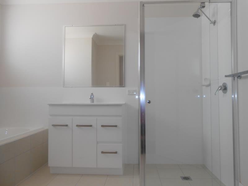 81 Kenny Drive TAMWORTH 6