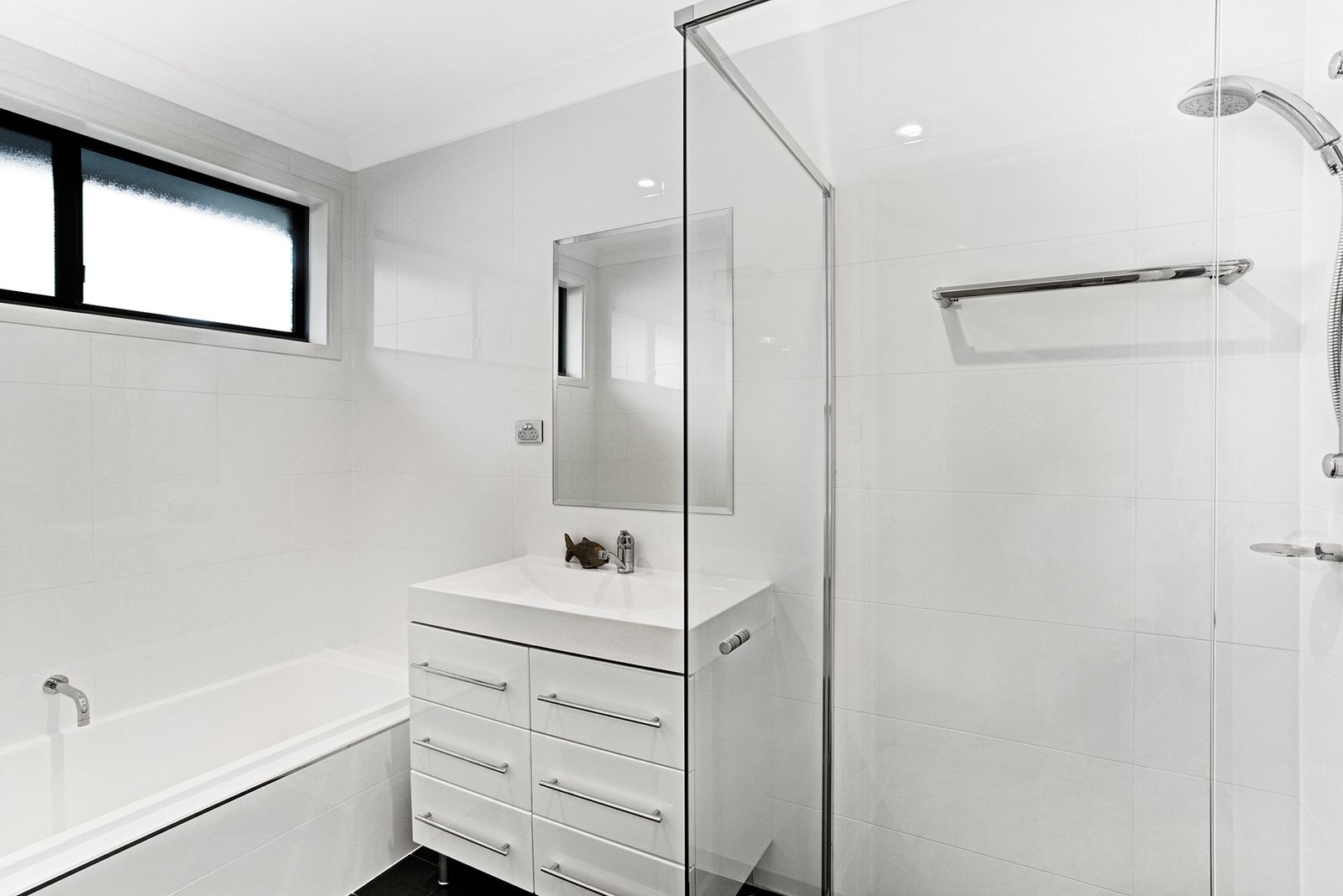 81 Kent Gardens SOLDIERS POINT 18