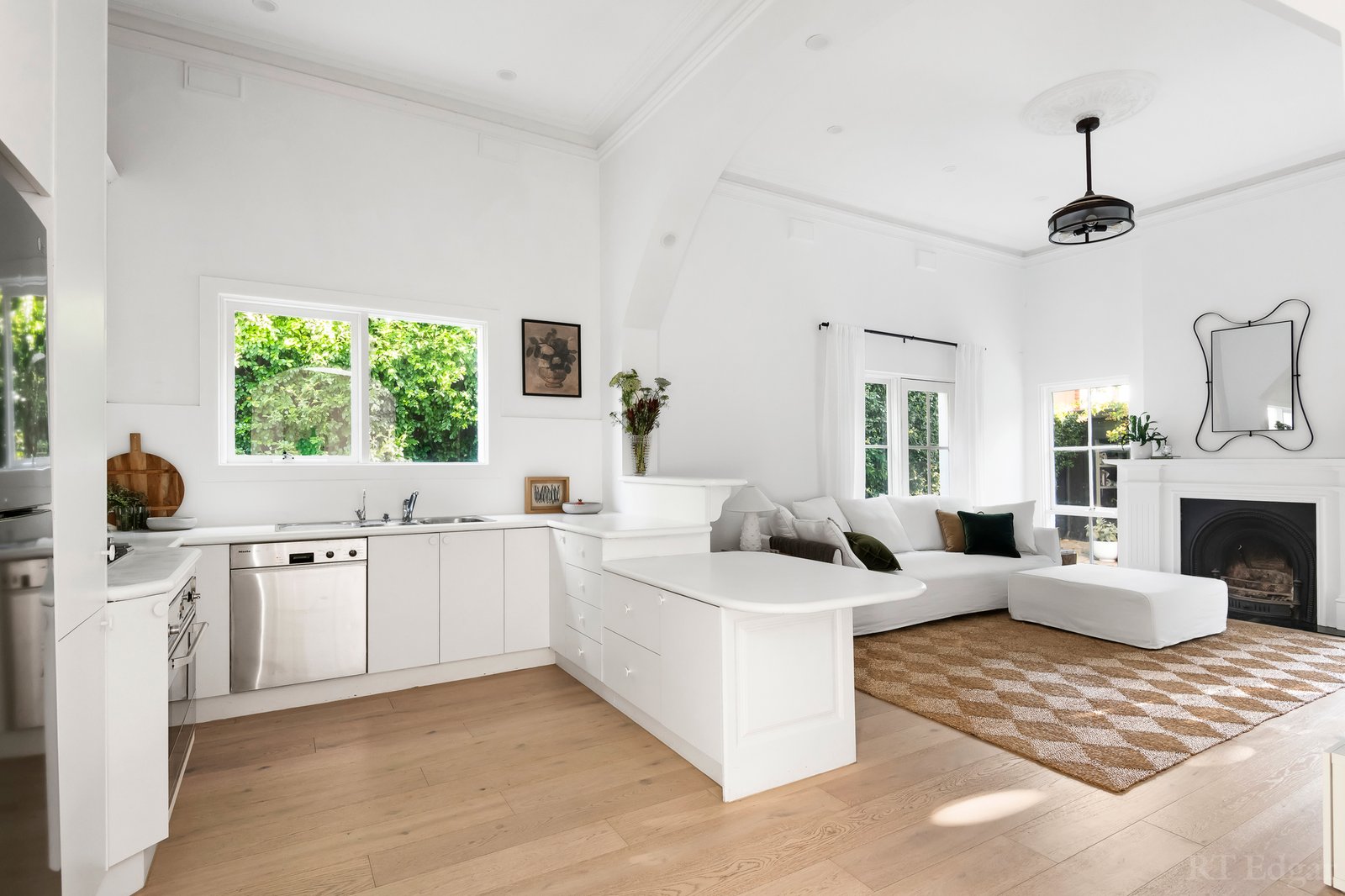 Real Estate and Property in 81 Lewisham Road North, Prahran, VIC