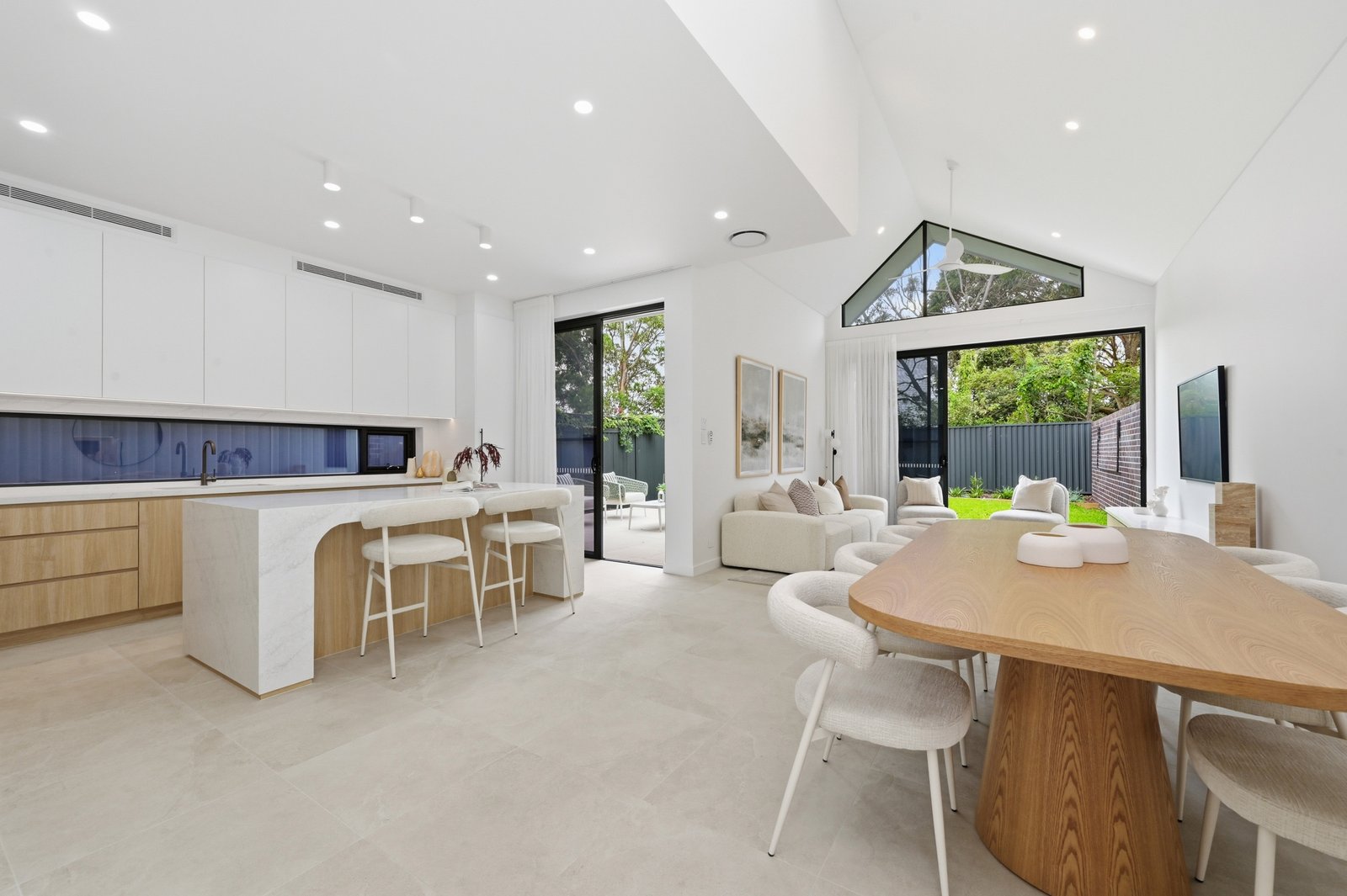 81 Mitchell Street CHIFLEY 2