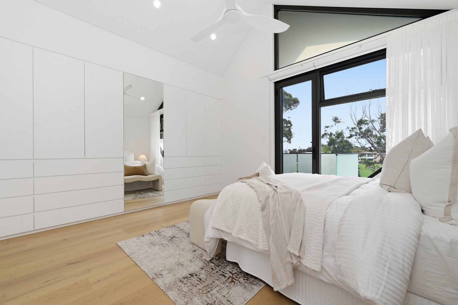 81 Mitchell Street CHIFLEY 11