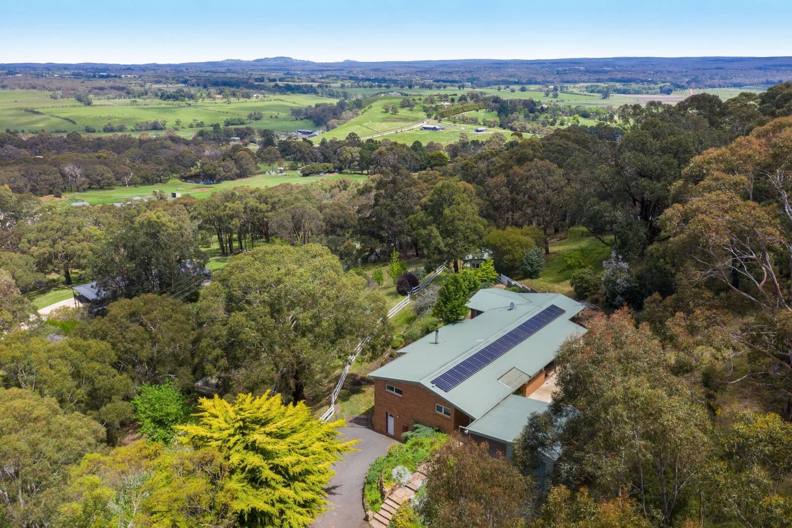 Real Estate and Property in 81 Mount Robertson Road, New Gisborne, VIC