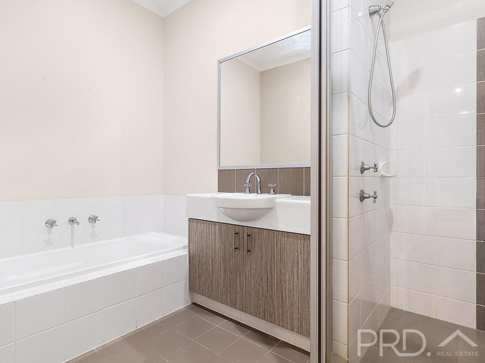 81 Mujira Ramble  BAYNTON 15