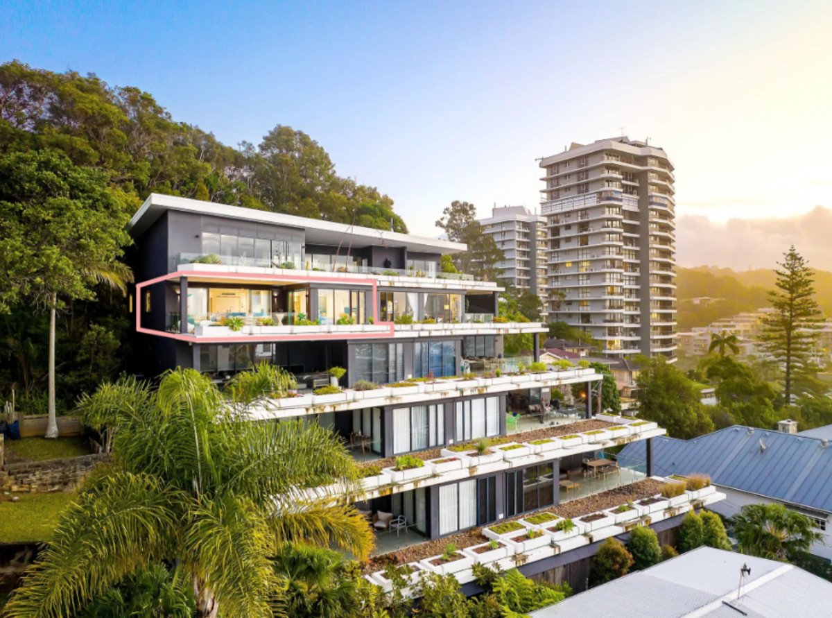 8/1 Nathan Street Burleigh Heads 22