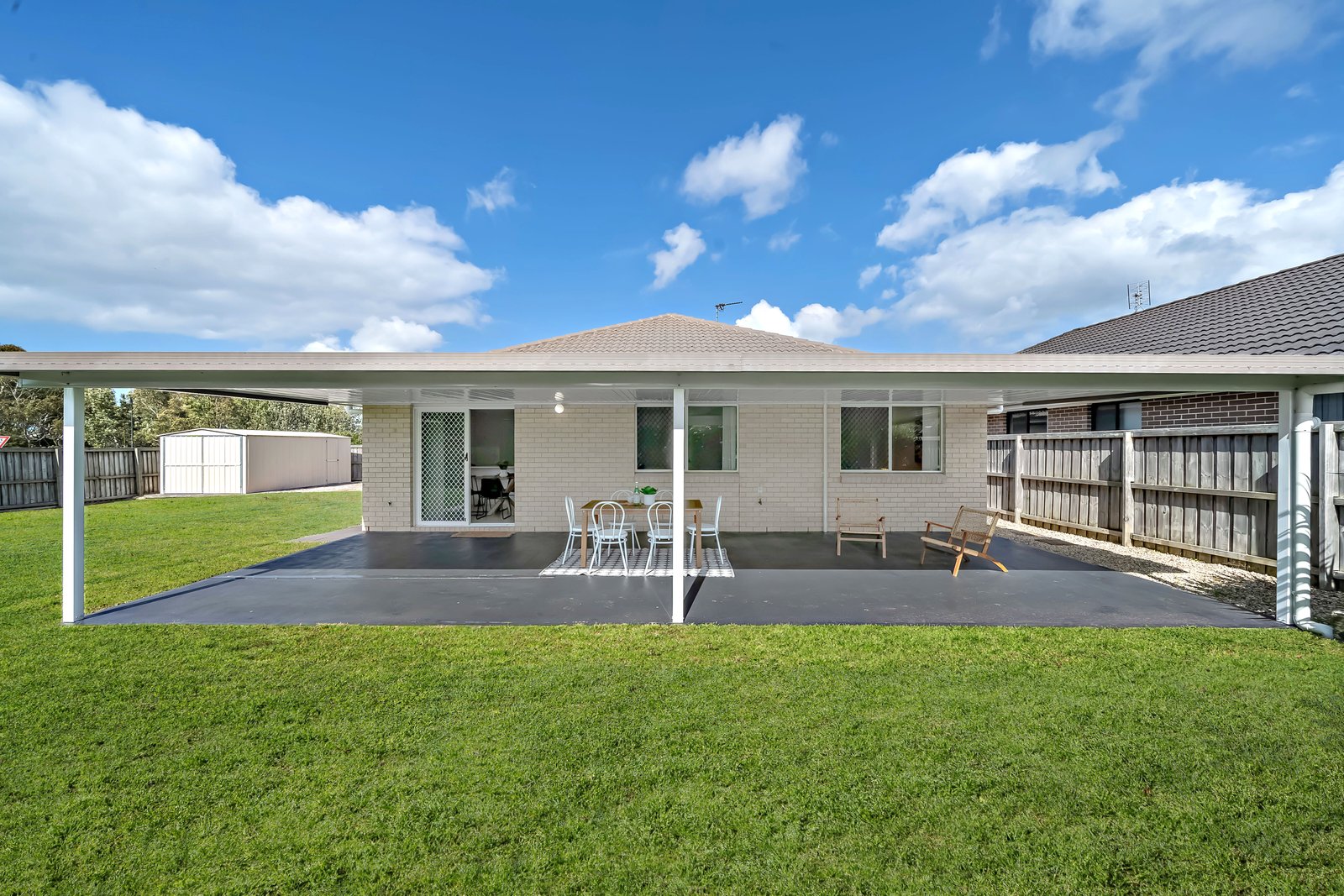 81 Pershing Place TANILBA BAY NSW 2319