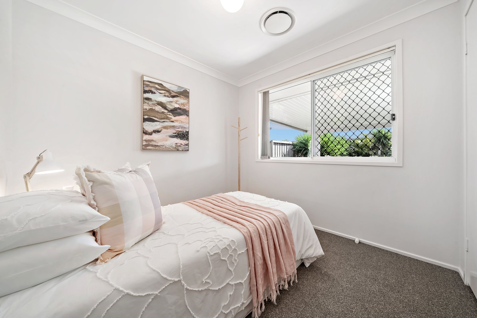 81 Pershing Place TANILBA BAY 14