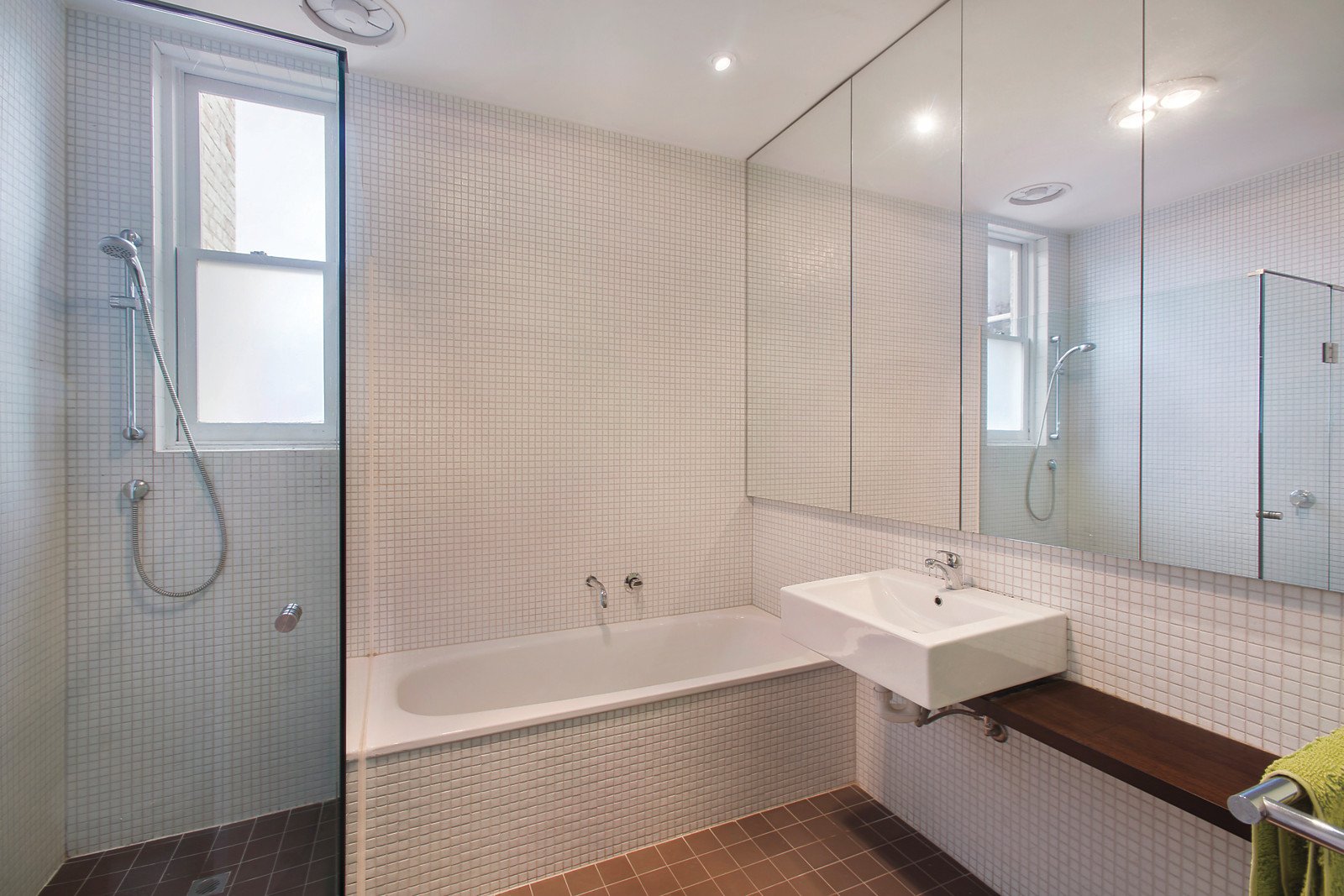 81 Rowena Parade, Richmond, VIC