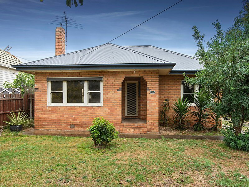Photos: 81 Shannon Avenue