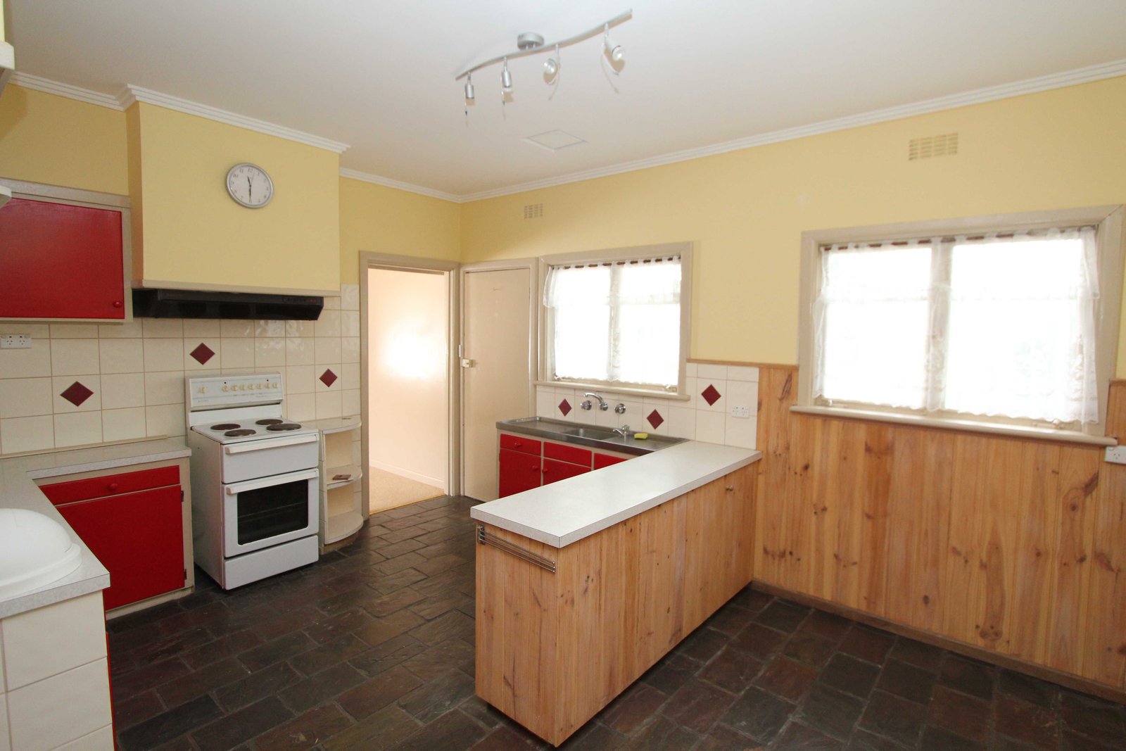 81 Skene Street LEXTON 2
