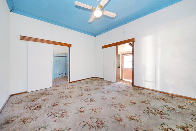 81 Tenterden Road BOTANY 3