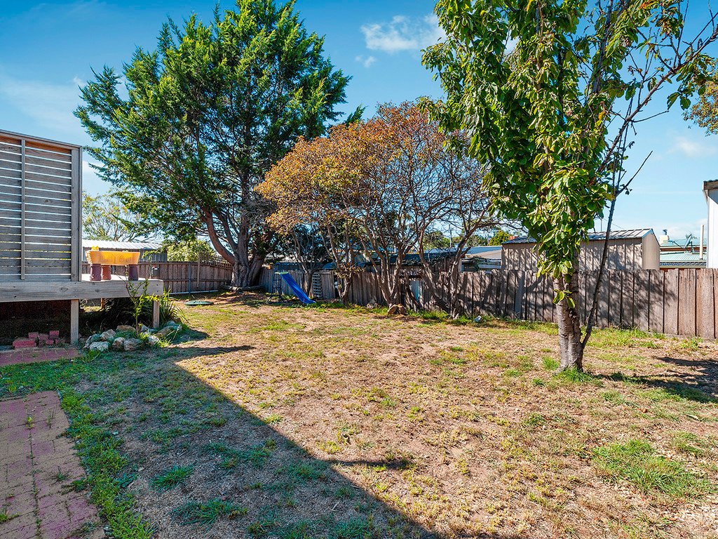 81 Terrina Street LAUDERDALE 19
