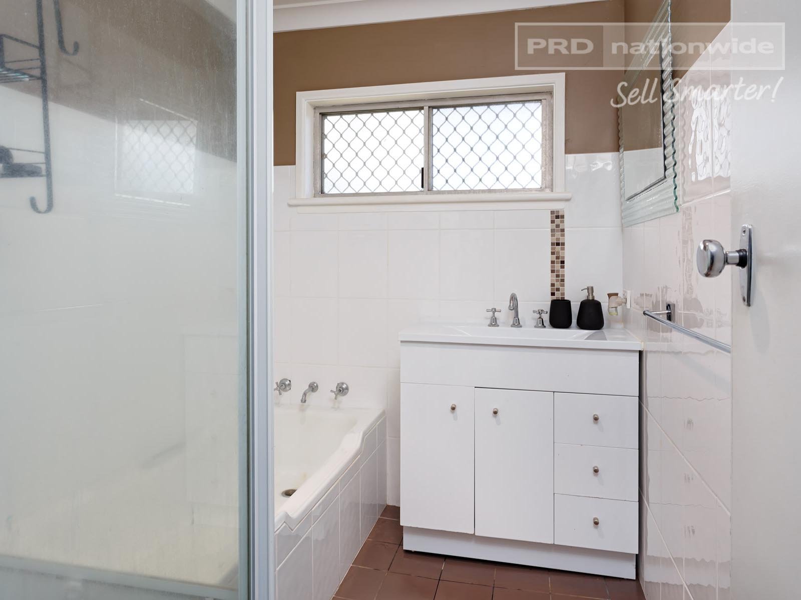 81 Tichborne Crescent KOORINGAL 4