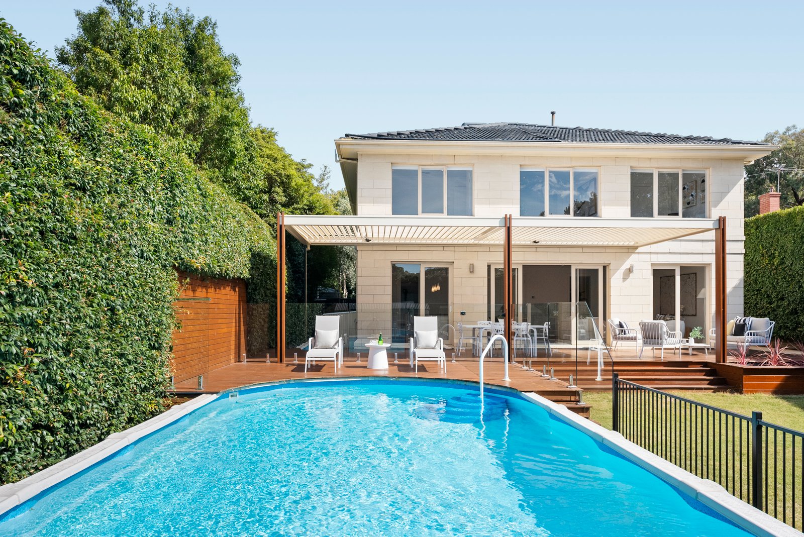 Gallery: 81 Vincent Street