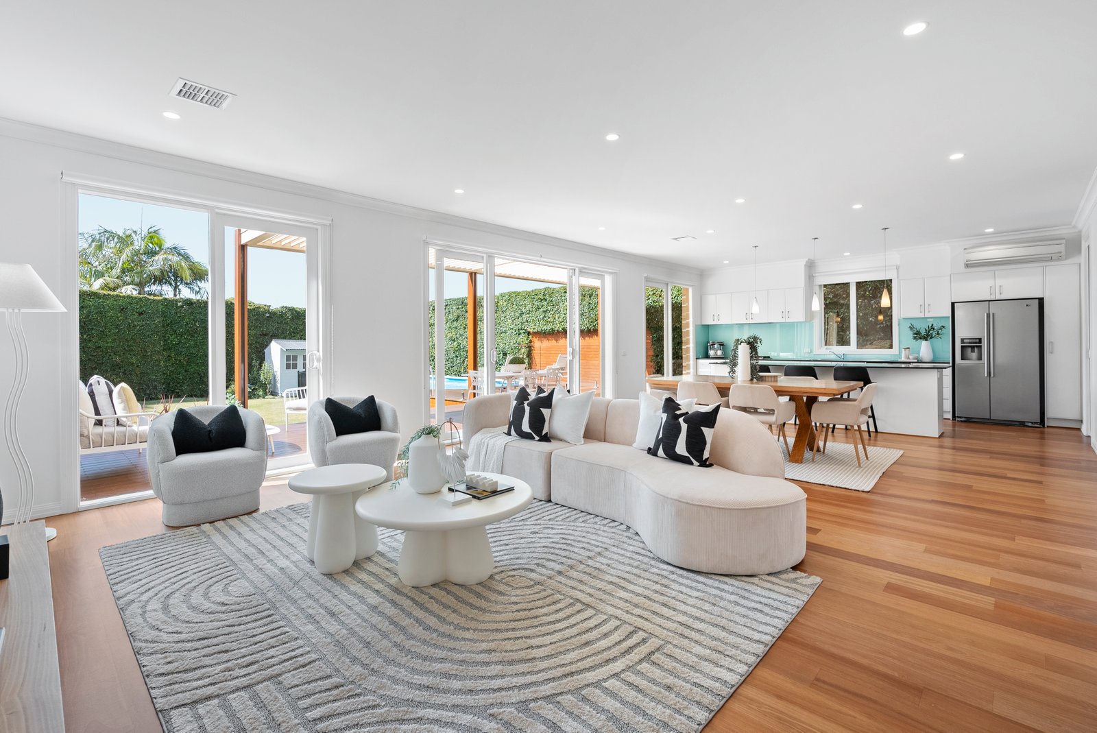 Gallery: 81 Vincent Street