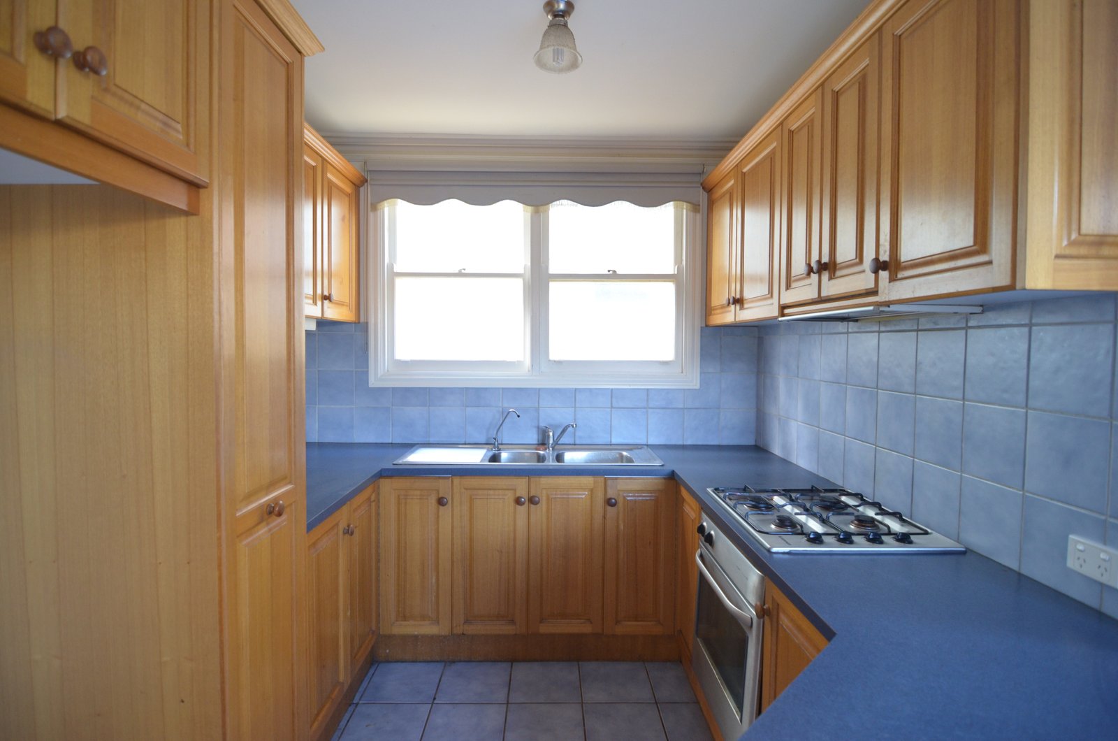 Gallery: 81 Waratah Street