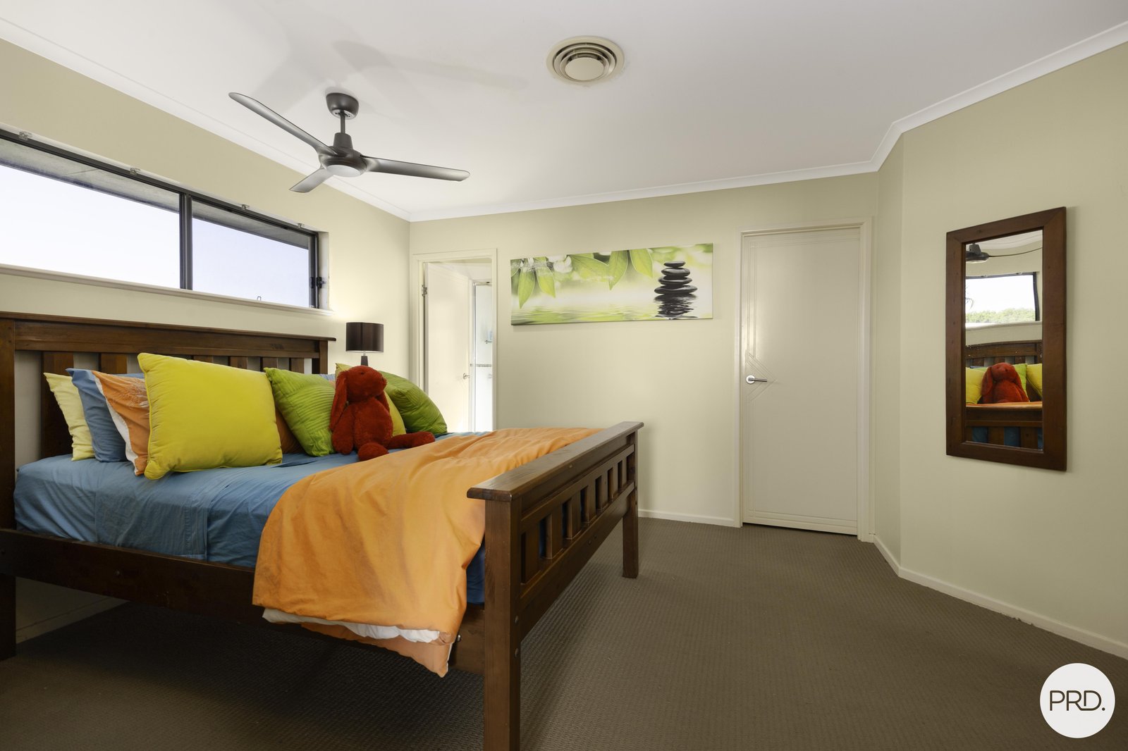 81 Whitehaven Drive BLACKS BEACH 7