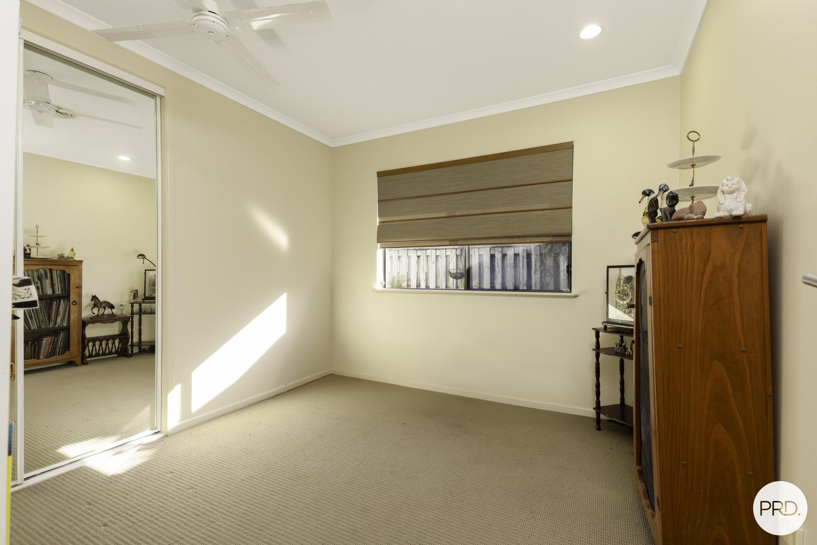 81 Whitehaven Drive BLACKS BEACH 12