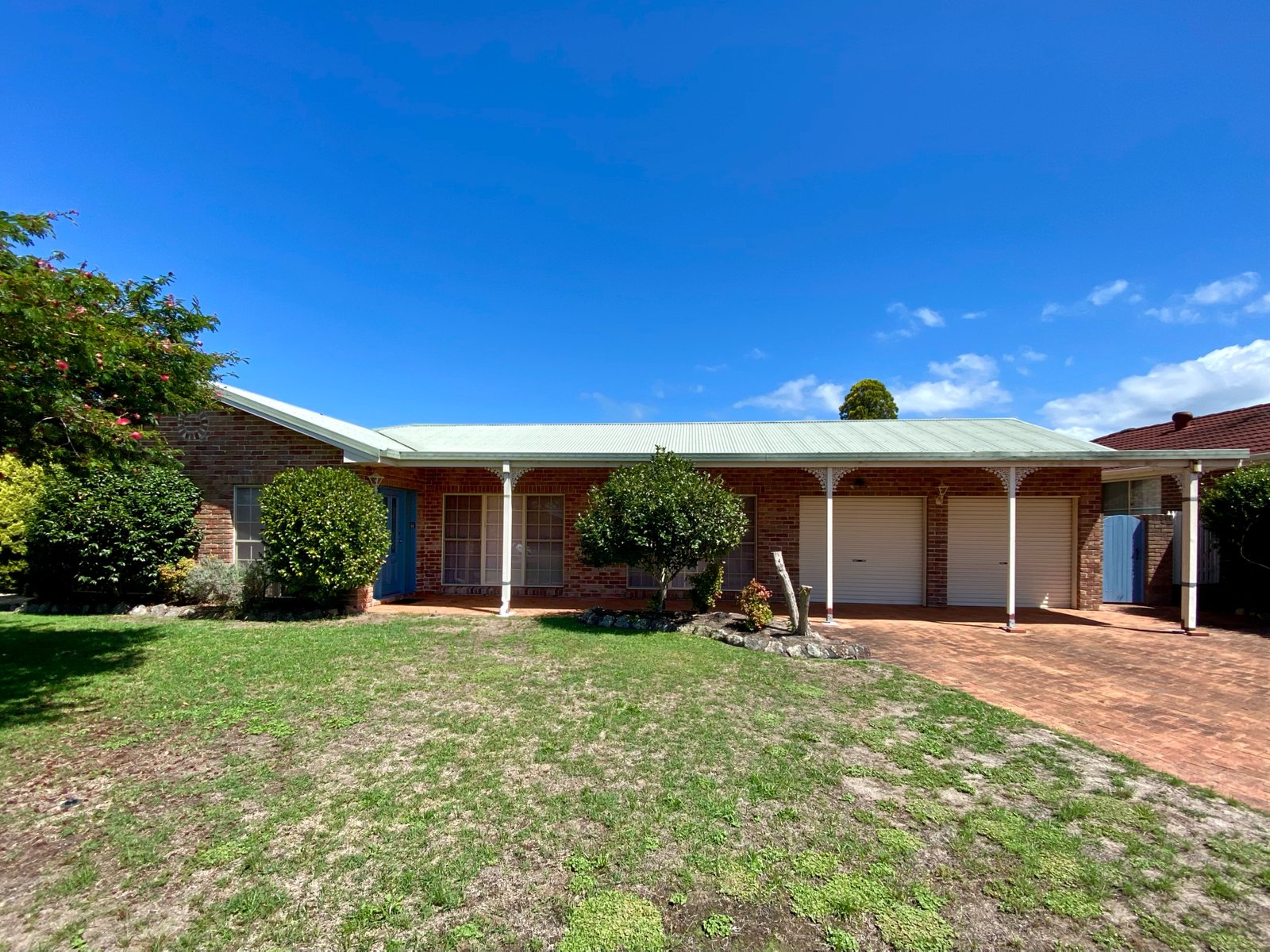 81 Yachtsman Crescent SALAMANDER BAY 1