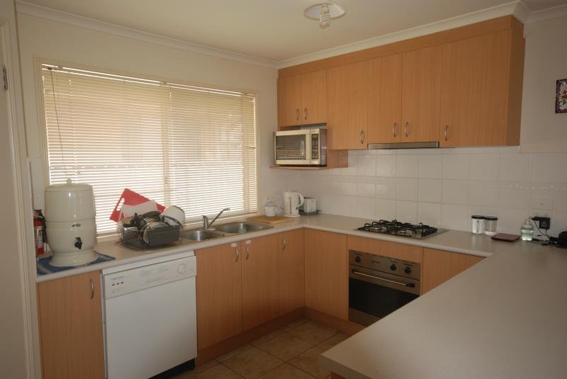 81 Yentoo Drive GLENFIELD PARK 3