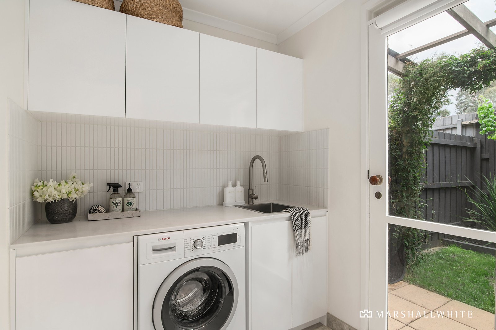 8/10-12 Wynyeh Street, Malvern East, VIC