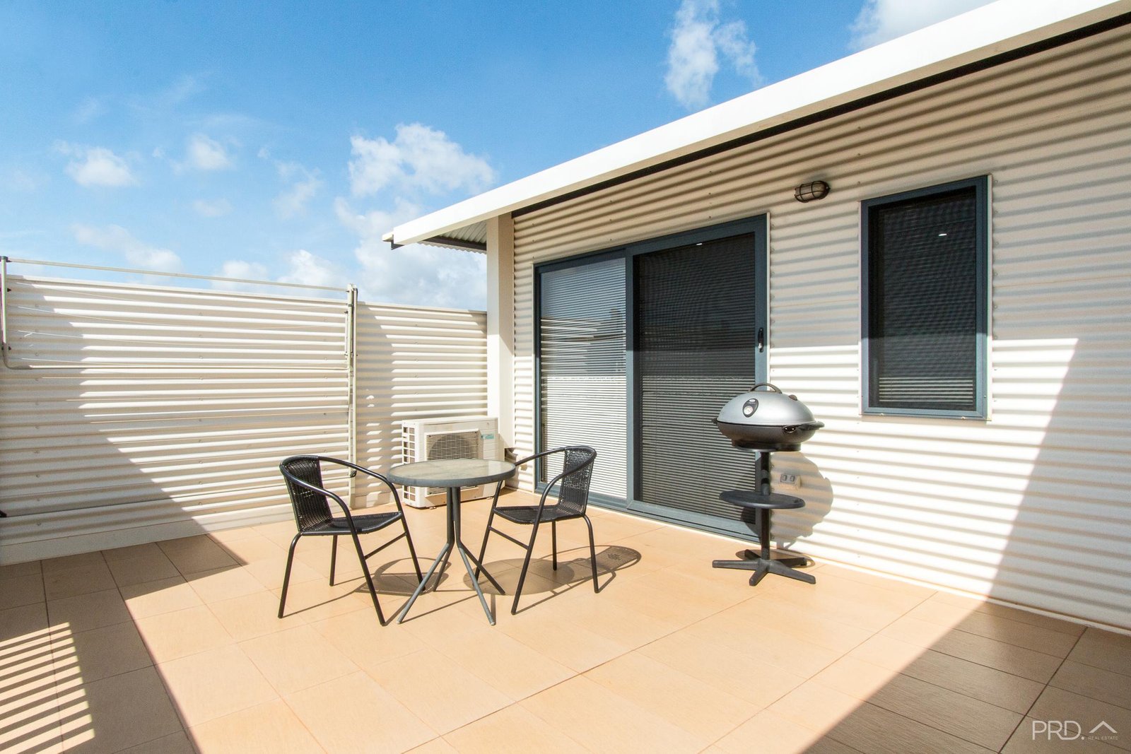 8/10 Frederick Street BROOME 2